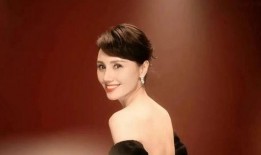 明星拿大号吃瓜,揭秘娱乐圈幕后真相