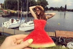 吃瓜裙黄,揭秘网络红人的崛起与争议