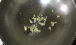 吃蛇瓜要削皮吃吗,是否需要削皮？