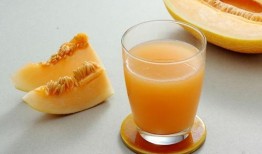 许愿吃哈密瓜图片,甜蜜愿望，尽在这一刻