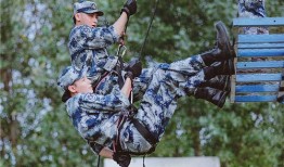 孙杨吃瓜的视频,揭秘游泳健将的休闲时光