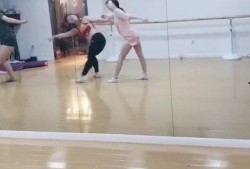 吃瓜吧舞蹈视频,跟随潮流，一起摇摆