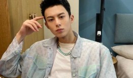 王鹤棣吃瓜姐妹,揭秘娱乐圈幕后故事