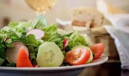 台前吃瓜群,揭秘娱乐圈幕后故事